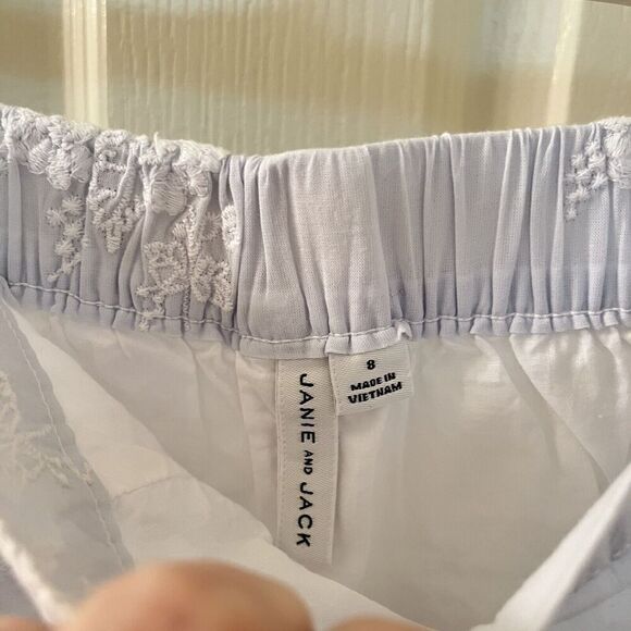 Janie and Jack Blue Skies Light Blue Floral Embroidered Shorts Girls Size 8 - Picture 6 of 9